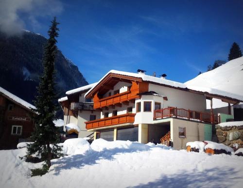 Bauernhof Entalhof in Finkenberg, Austria