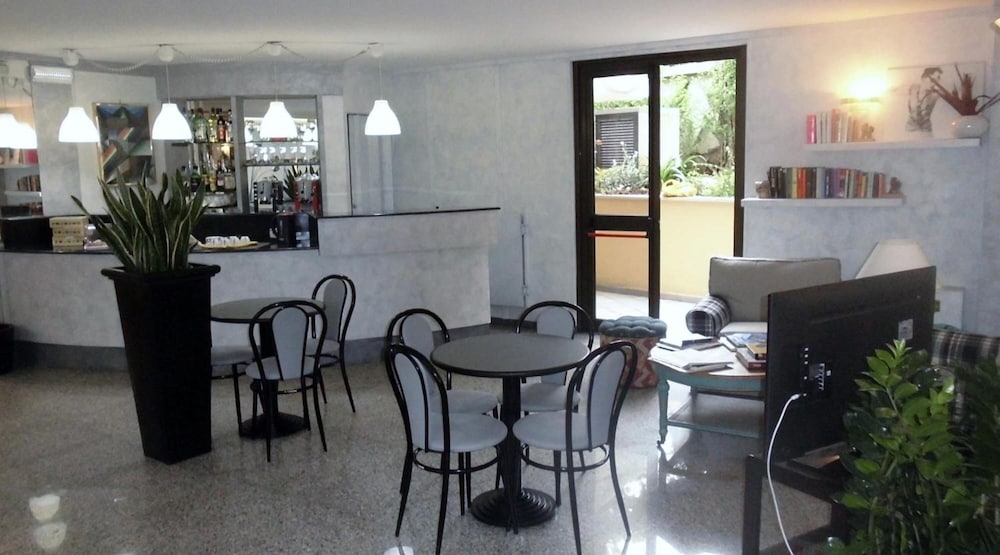 Hotel Desiderio — Rome — photo 5