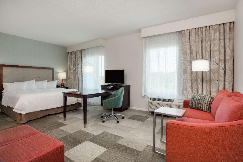 Hampton Inn & Suites Deland - photo 31