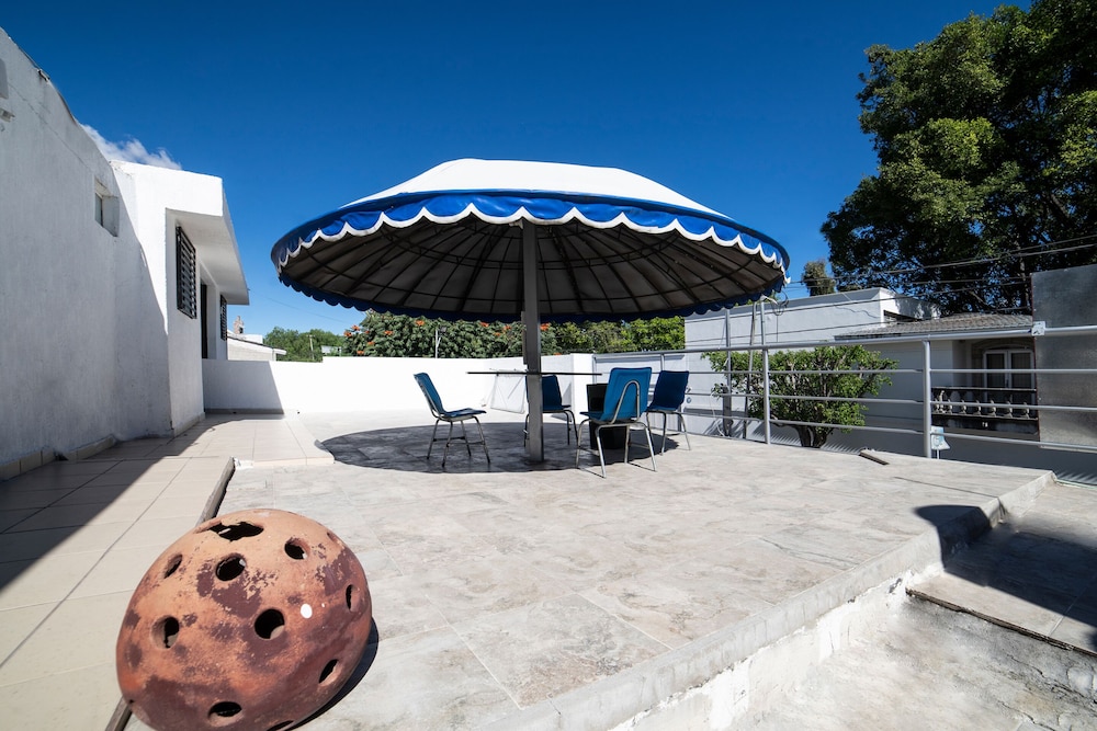 Ricardo Curiel Amueblados Verdi in Leon De Los Aldama, Mexico