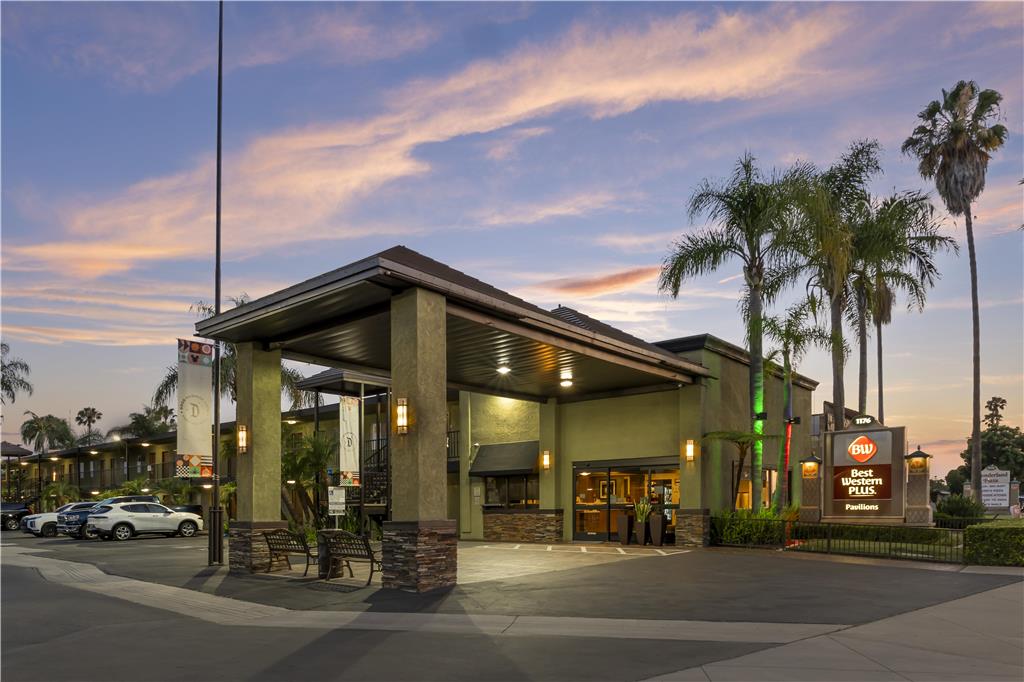 Best Western Plus Pavilions in Anaheim, United States