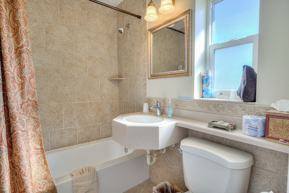 La Fiesta Ocean Inn And Suites - photo 51