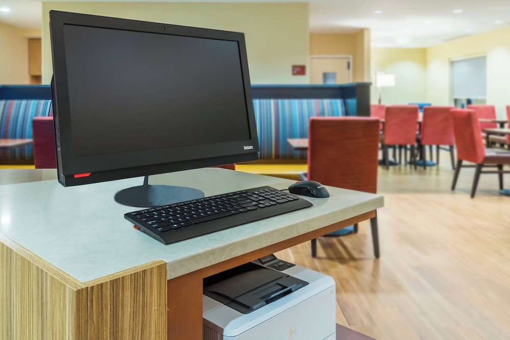 TownePlace Suites Latham Albany Airport - photo 40