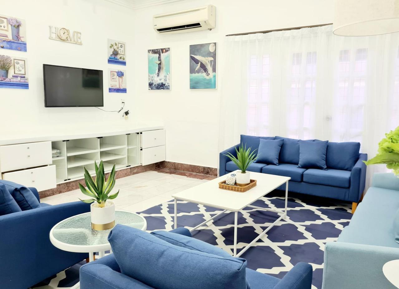 527 BeachHouse l 5 bedroom with swimming pool 3min walk to the beach — 4-Star Luxury Hotel in George Town, Malaysia