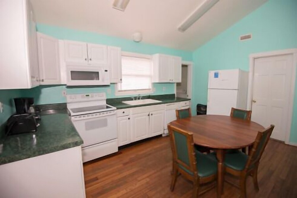 Avon Cottages - photo 86