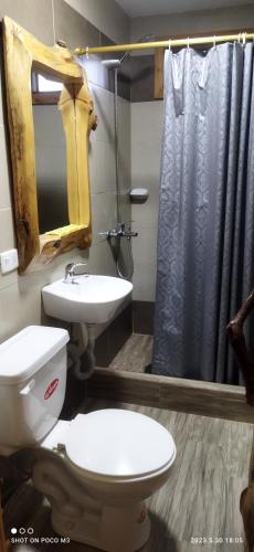 Ricky’s House — Banos — photo 3