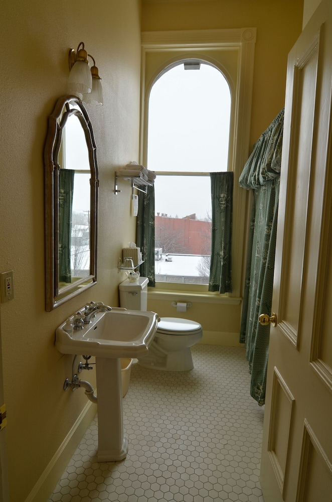 Geiser Grand Hotel - photo 24