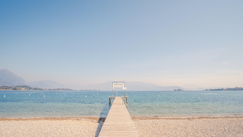 Il Cielo in una Stanza Italian Homing — 4-Star Luxury Hotel in Manerba Del Garda, Italy