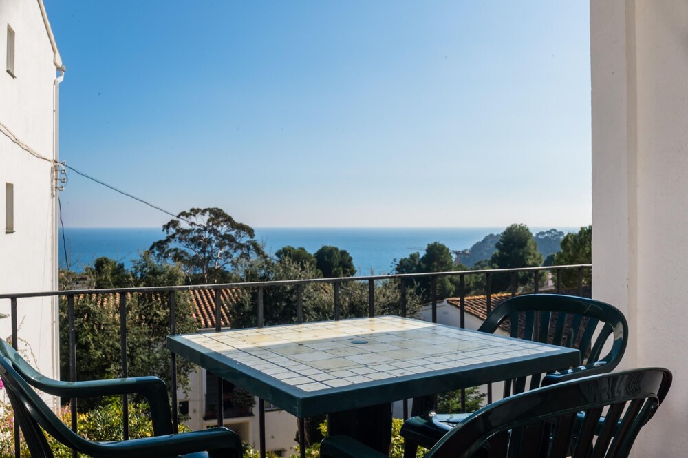 Ca 3 Calella DE Palafrugell 4 PAX — hotel in Palafrugell