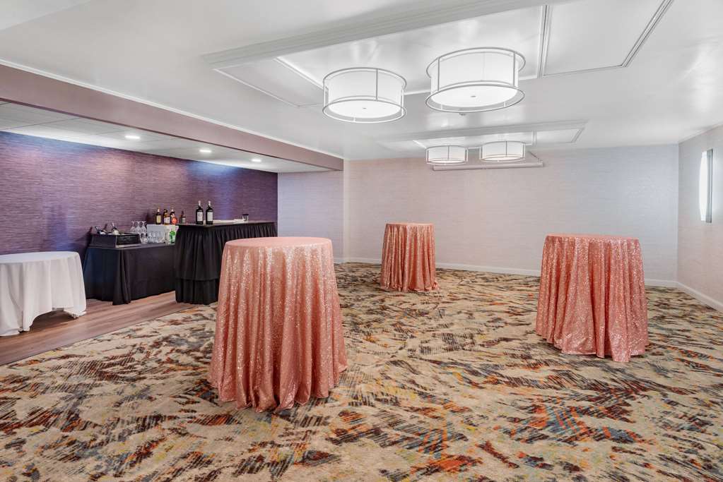 Wyndham Garden York - photo 22