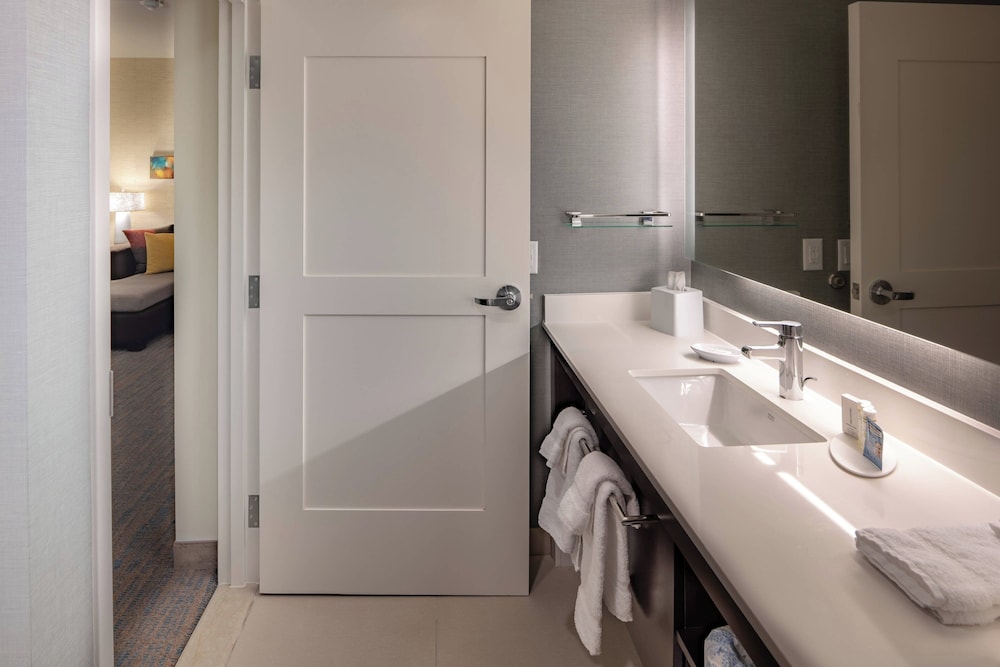 Residence Inn by Marriott Dallas at The Canyon - photo 11