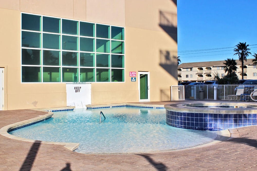 Crystal Shores West 1102 - photo 39