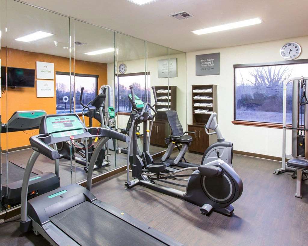 Comfort Suites Idabel - photo 25