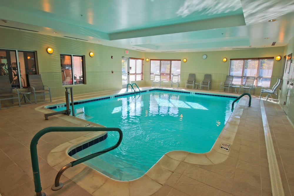 Hampton Inn Hampton Newport News - photo 18