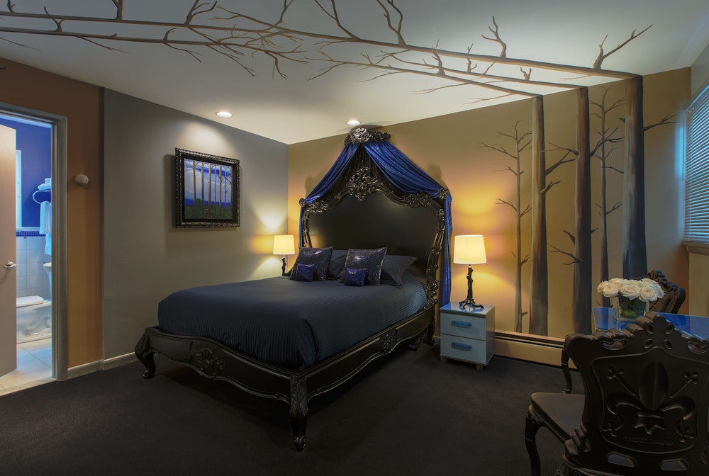 The Roxbury - photo 8