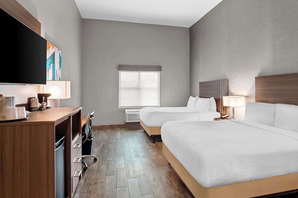 Best Western San Bernardino Hotel - photo 6