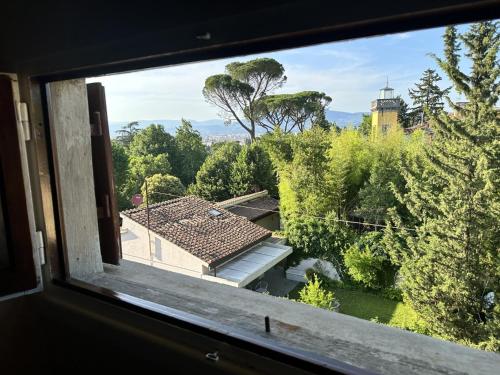 Appartamento incantevole — 4-Star Luxury Hotel in Florence, Italy