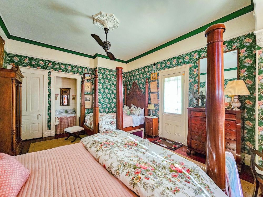 The JD Hyde Historic Inn - photo 24