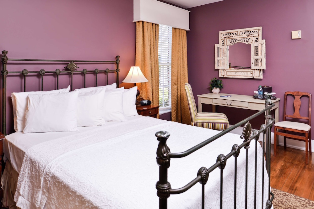 Hampton Inn Lexington Historic District - photo 11