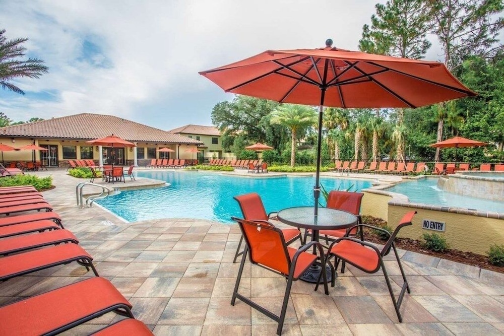 Tropical Escape 3 Bed Home In Beautiful Resort 3 Bedroom Condo - photo 24