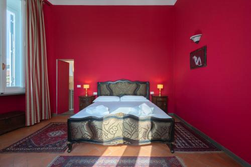Ruby — 4-Star Luxury Hotel in Florence, Italy