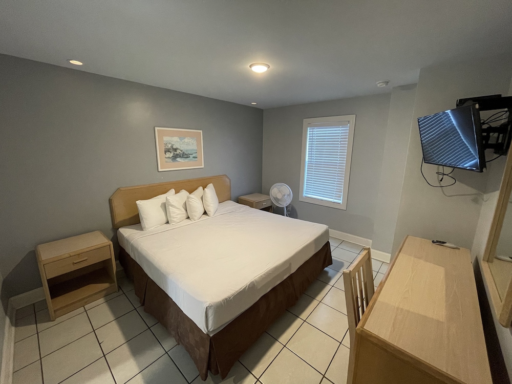 Rio Motel and Suites - photo 15