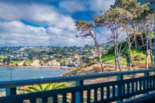 Spectacular La Jolla Cove Compound — 4-Star Luxury Hotel in San Diego, United States