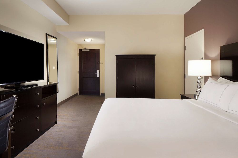DoubleTree by Hilton El Paso Downtown - photo 13
