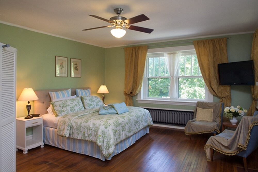 Sweet Biscuit Inn - photo 12