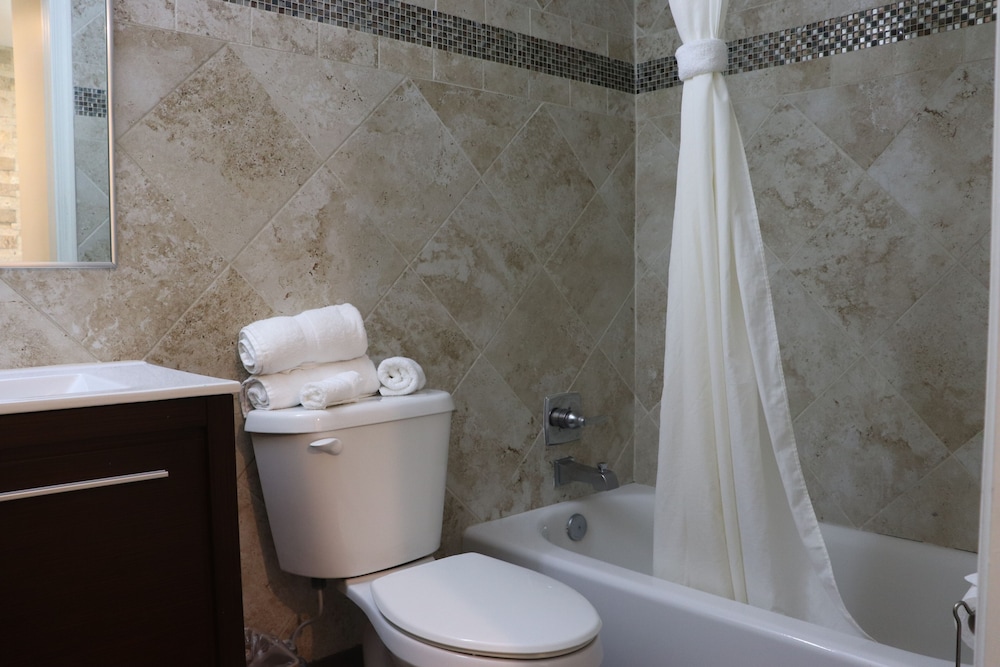 Curtis Inn & Suites - photo 28