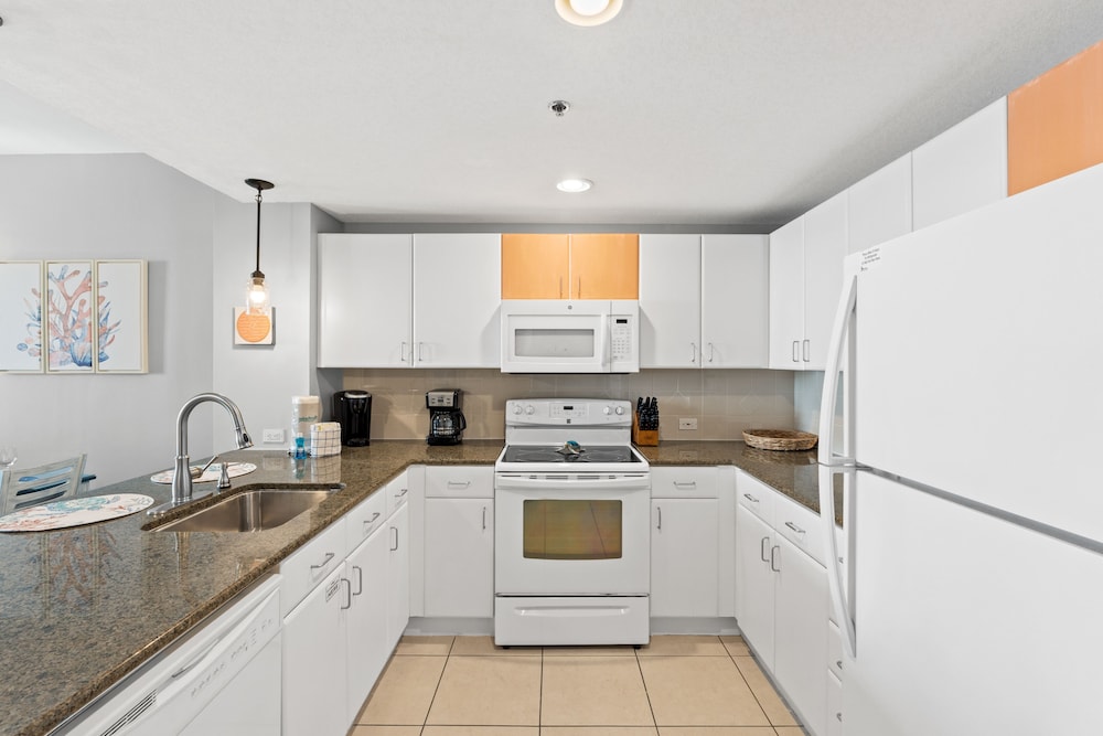 Grand Panama Beach Resort by Book That Condo - photo 133