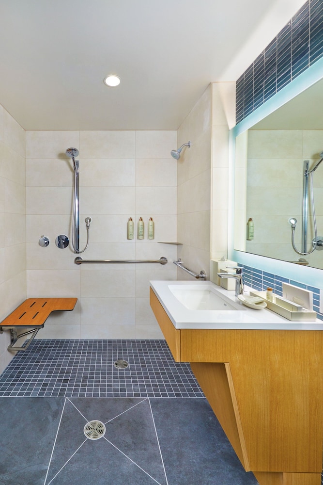 Renaissance Honolulu Hotel & Spa - photo 47