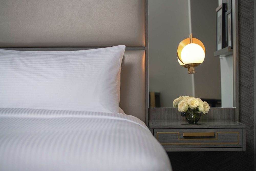Tulsa Club Hotel Curio Collection by Hilton - photo 31