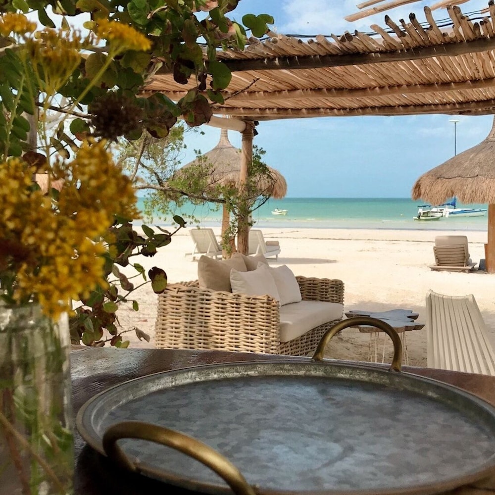 Beach bar