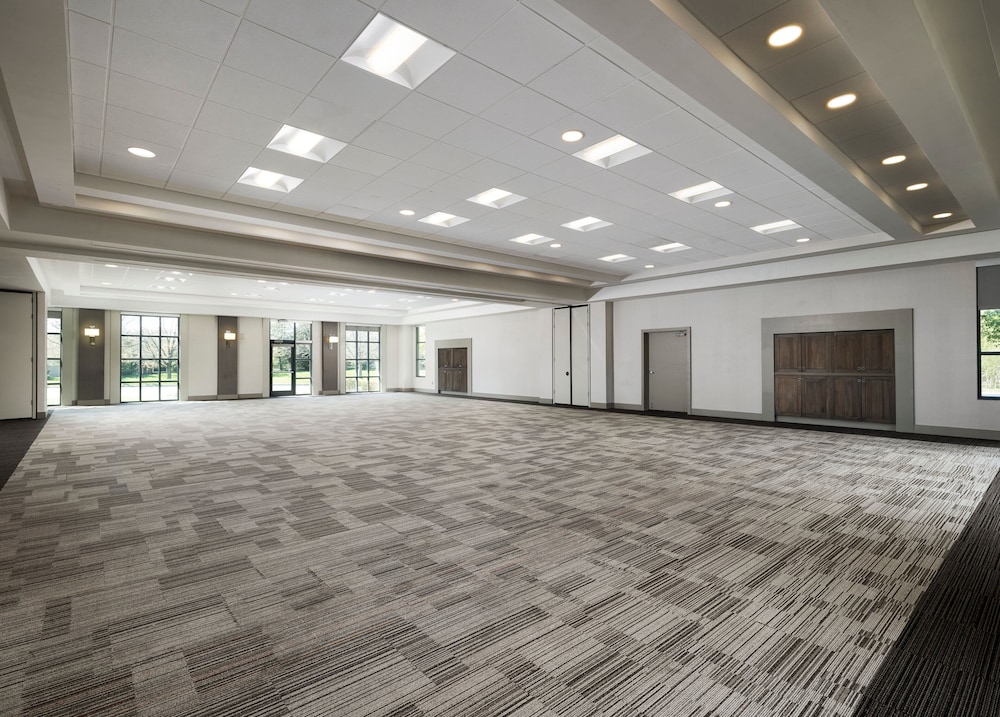 Holiday Inn Cincinnati Liberty Way - photo 26