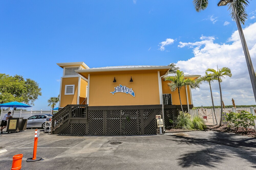 Lovers Key Resort 704 - photo 19