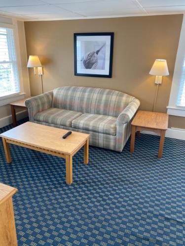 The Admiral Hotel Motel - photo 84
