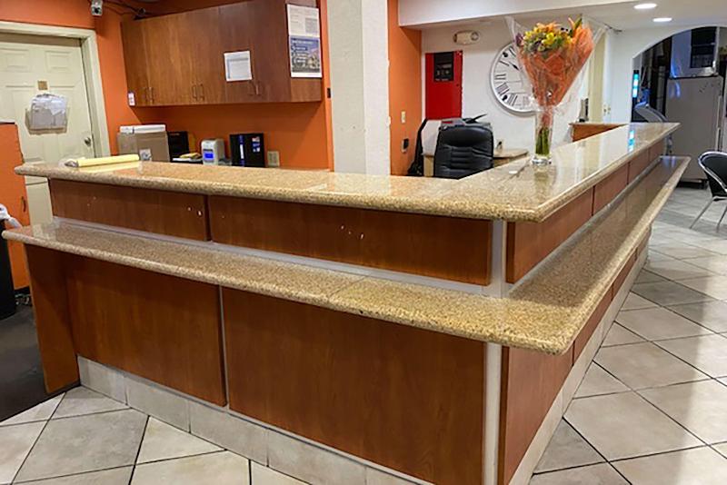 Travelodge by Wyndham San Antonio Lackland AFB - photo 2