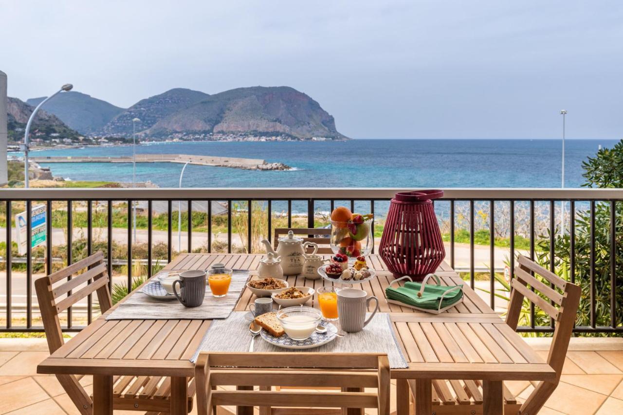 Il Mare in Una Stanza by Domusicily — 4-Star Luxury Hotel in Palermo, Italy