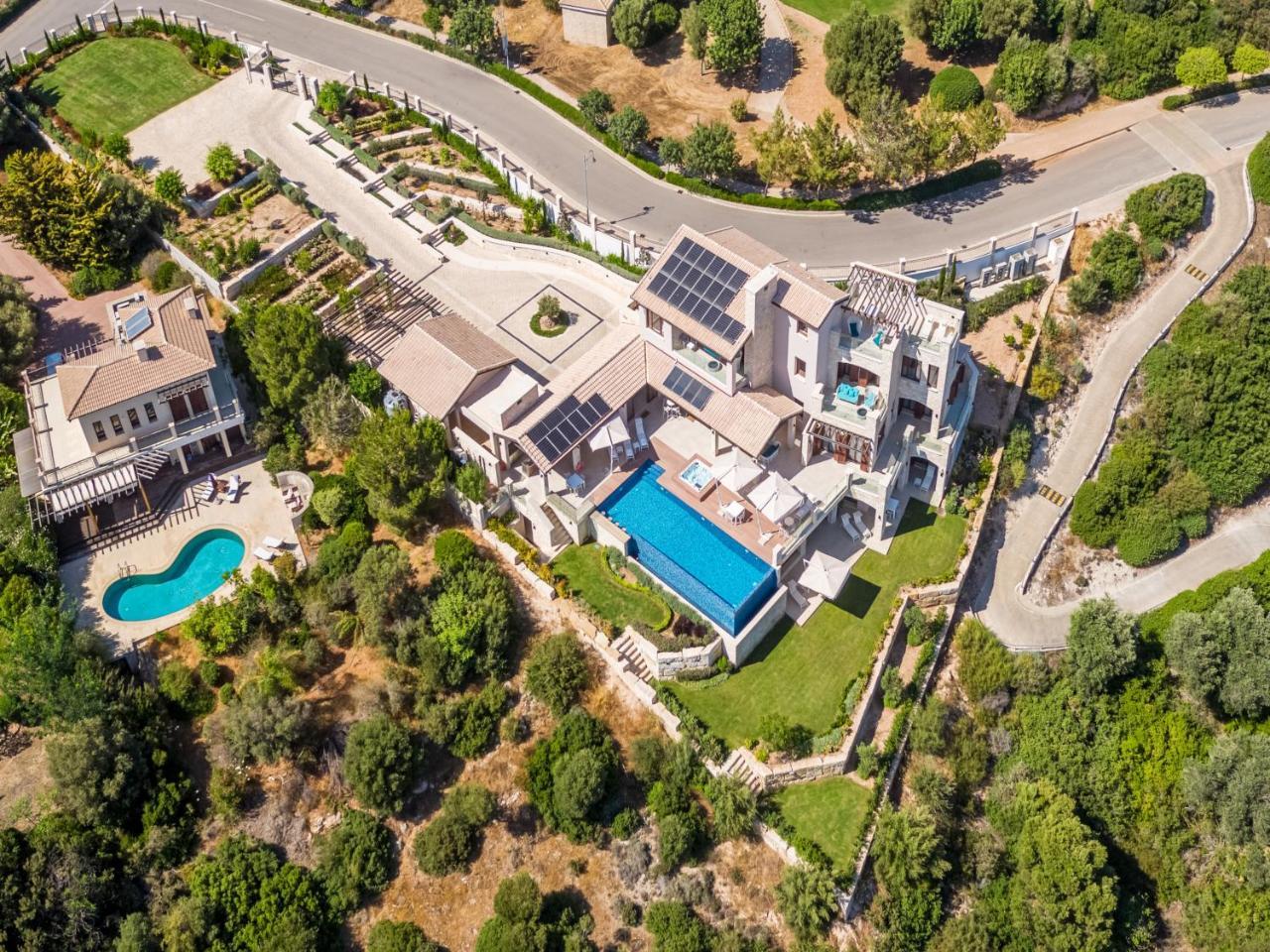 Villa Elea New Deluxe Golf Villa at Aphrodite Hills 6 Bedrooms 7 Bathrooms