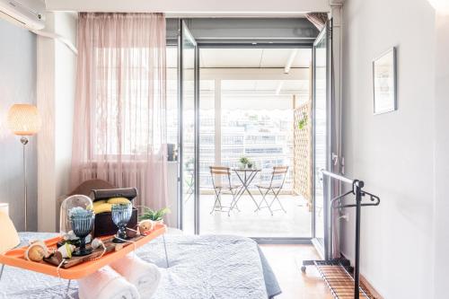 Beautiful City Rooms Close To Acropolis — Athens