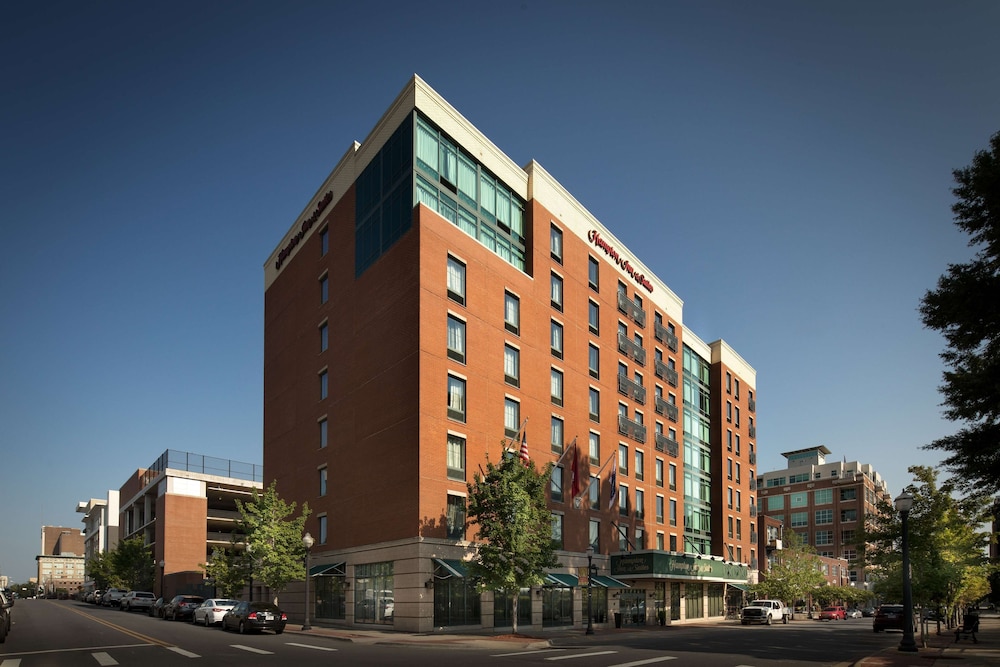 Hampton Inn & Suites Little Rock Downtown - photo 35