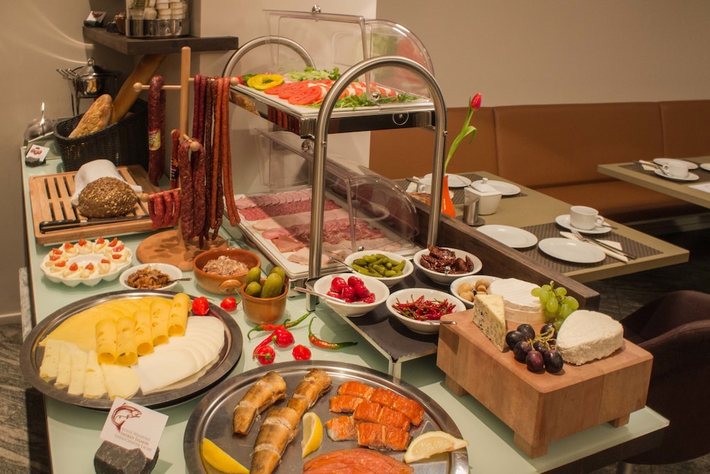 Villa Pica Paca — 4-Star Luxury Hotel in Gdansk, Poland