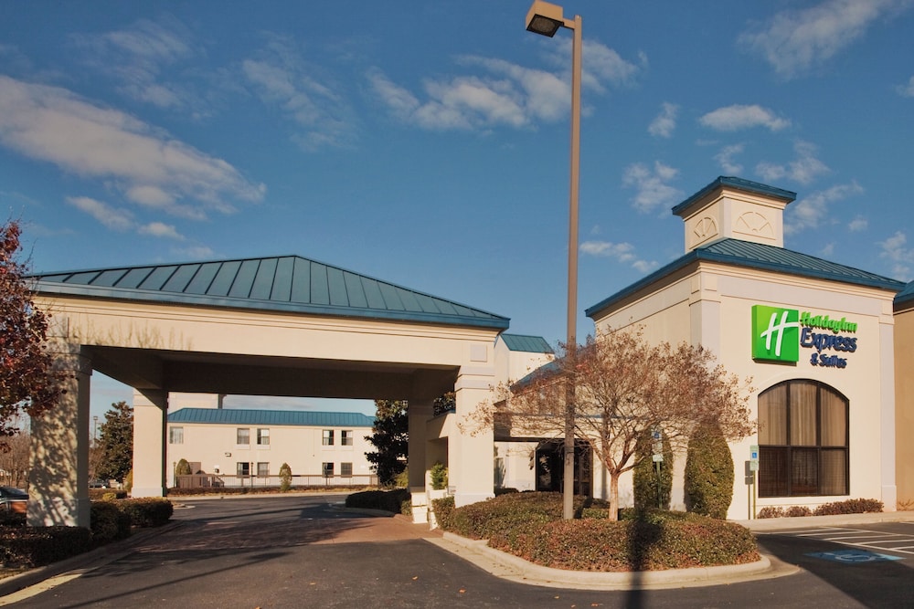 Holiday Inn Express & Suites Wilson I 95 By IHG - photo 44