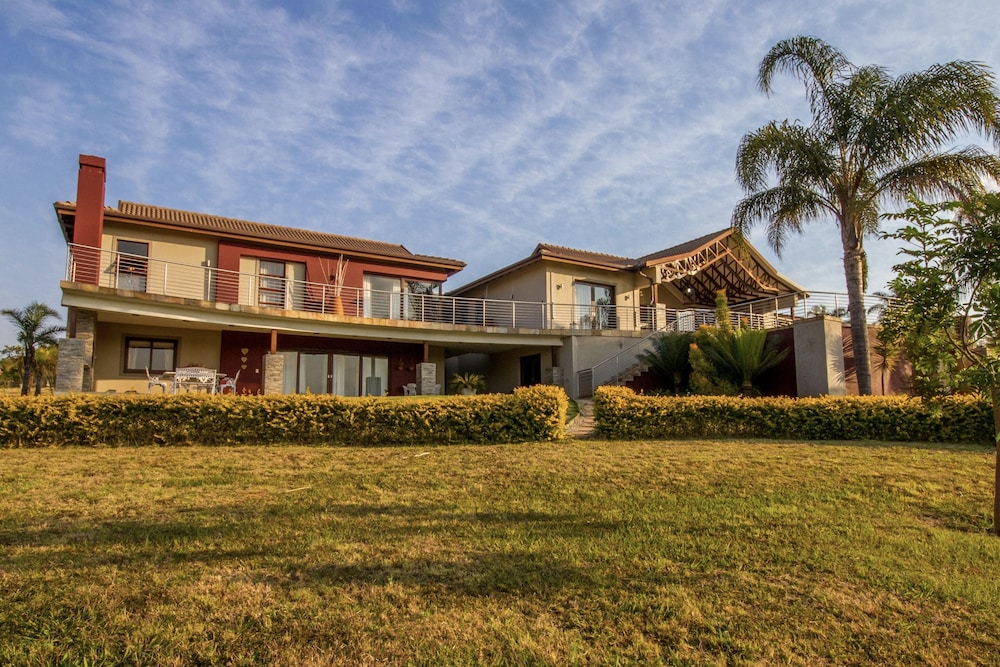 Ubuthongo Guest House — 4-Star Luxury Hotel in White River, South Africa