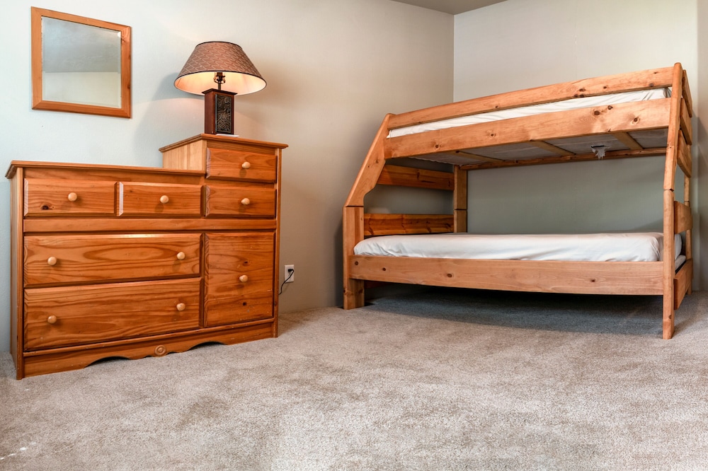 Callahan's Mountain Lodge - photo 33