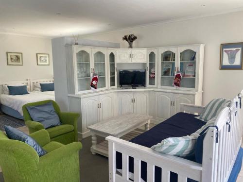 Bing Heights Suite — 4-Star Luxury Hotel in Hermanus, South Africa