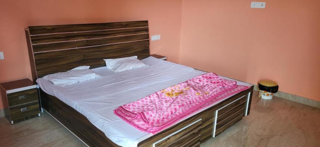Utsav Vatika - carbon neutral hotel in Ajodhya