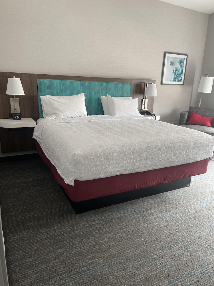 Hampton Inn Detroit Southfield - photo 6