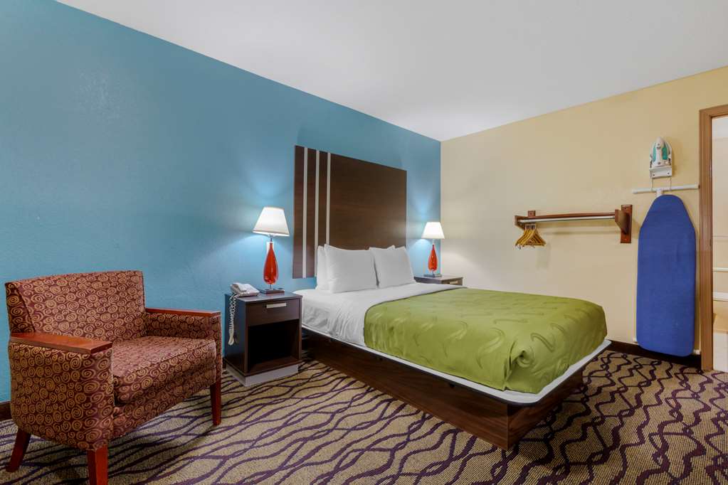 Quality Inn Columbus East - photo 7